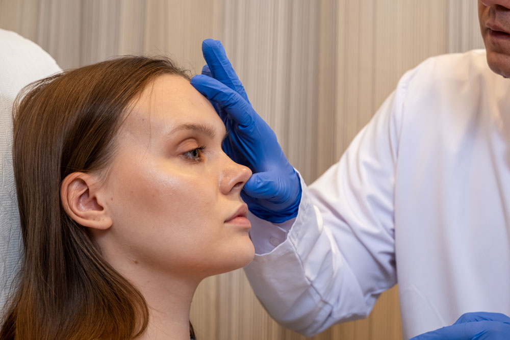 How Should Skin Care Be Performed After Rhinoplasty?